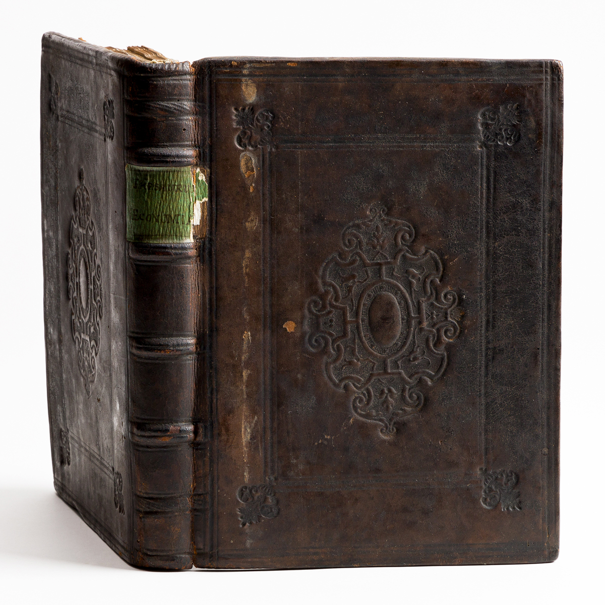 Case, John (d. 1600) Thesaurus Oeconomiae, seu Commentarius in Oeconomica Aristotelis.